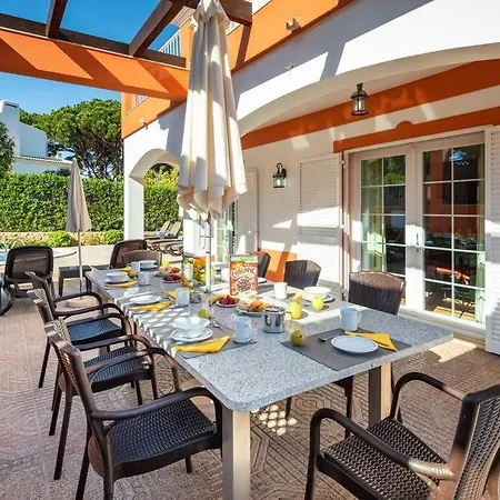 Villa 4 Bed Private Ribeiro Ii With Heated Pool, Garden, Wi-fi *